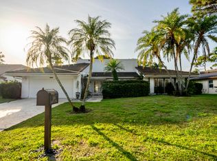 5100 Pineview Cir, Delray Beach, FL 33445