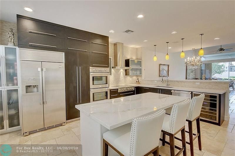 Home For Sale In Madison Lakes
