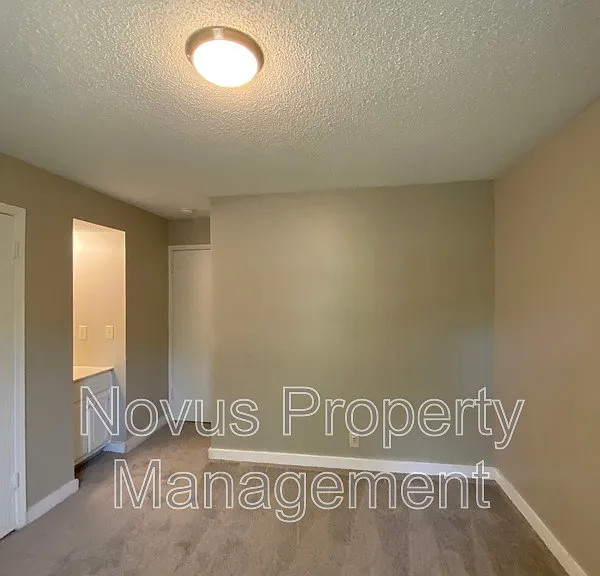 124 Bowen St #H — Photo 14