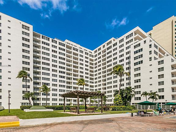 2nd image of 5005 Collins Ave APT 1517