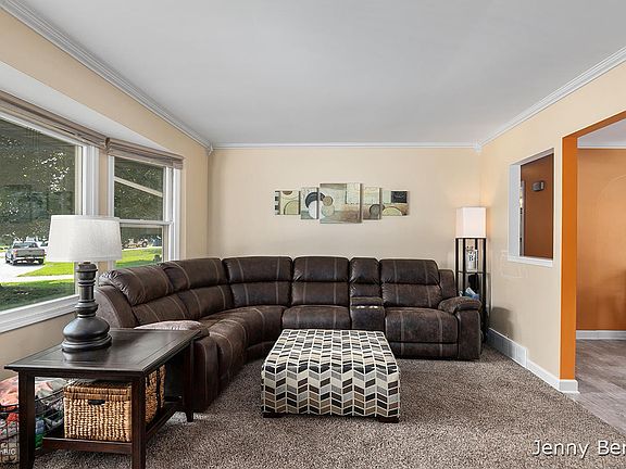 5th image of 677 Gage St NW
