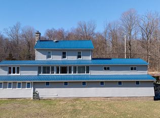 544 Poplar Valley Rd W, Stroudsburg, PA 18360