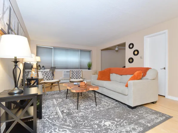 2700 W 44th St APT 115, Minneapolis, MN 55410