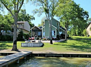 33 Point Loop, Huntsville, TX 77320