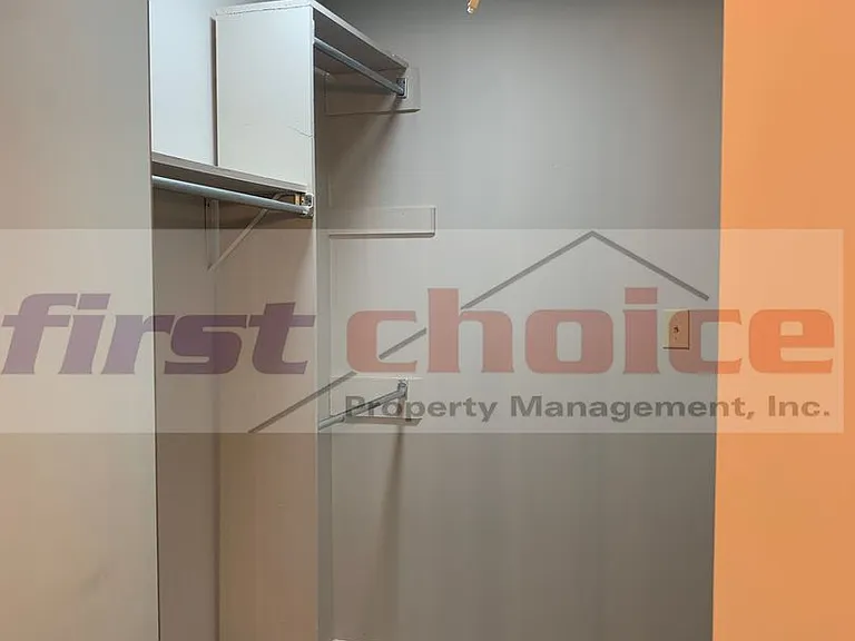 1750 Ridgefield Ct — Photo 32
