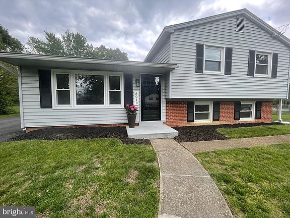 3rd image of 8019 Beckner Ct