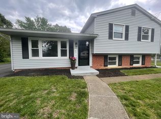 8019 Beckner Ct, Alexandria, VA 22309