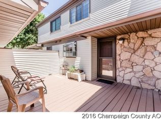 508 Spring Cir, Urbana, IL 61802