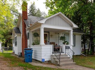 1120 Arthur Ave, Kalamazoo, MI 49048