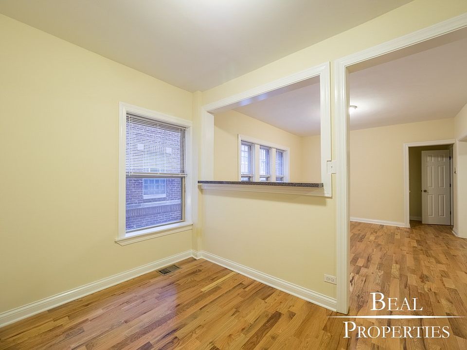 2nd image of 626.5 W Cornelia Ave #C626x-e1