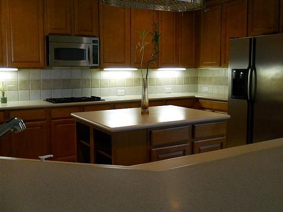 3rd image of 4276 Crestfield Dr