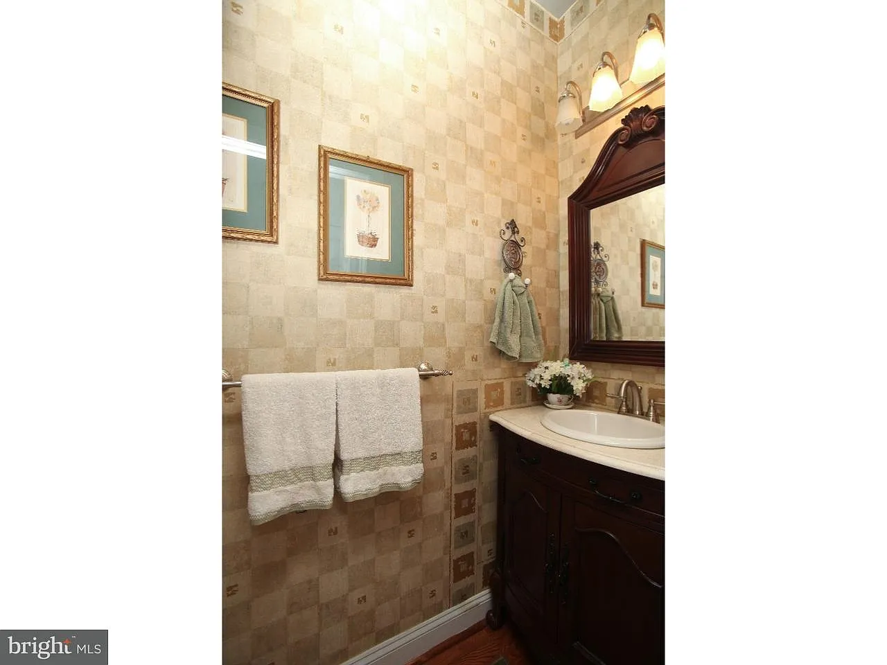 143 Birkdale Dr photo 1
