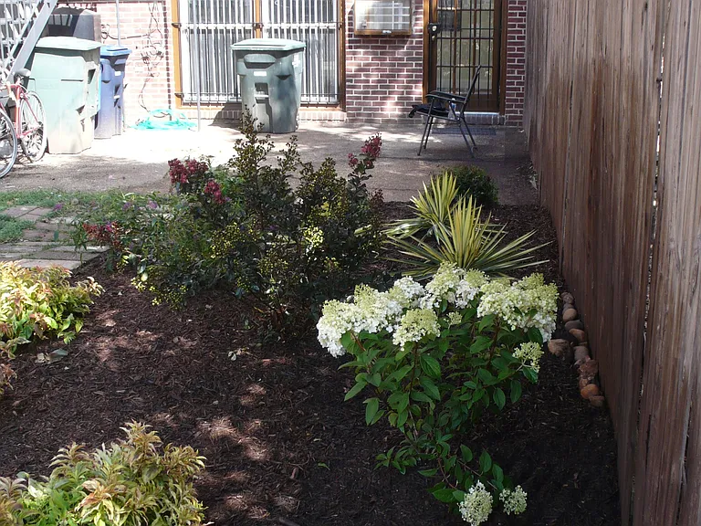 1827 E Capitol St SE — Photo 12