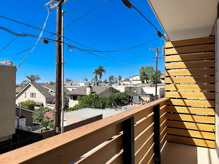 1520 Tyler House — Photo 22