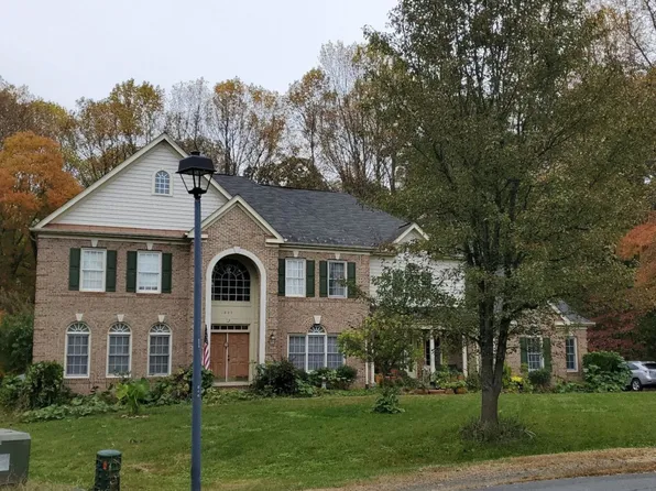 10001 Tasha Ct, Manassas, VA 20111