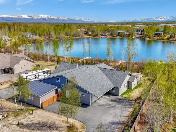 13790 W Airigin Dr, Big Lake, AK 99623