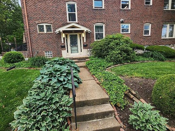 2nd image of 6403 San Bonita Ave #2F