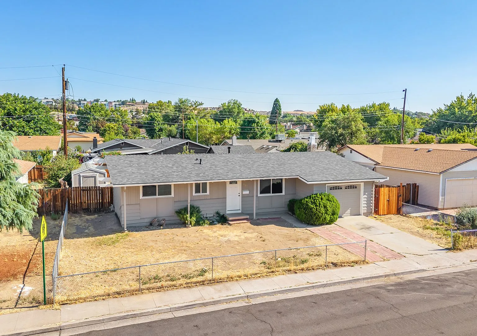 2565 Pequop Street — Photo 3