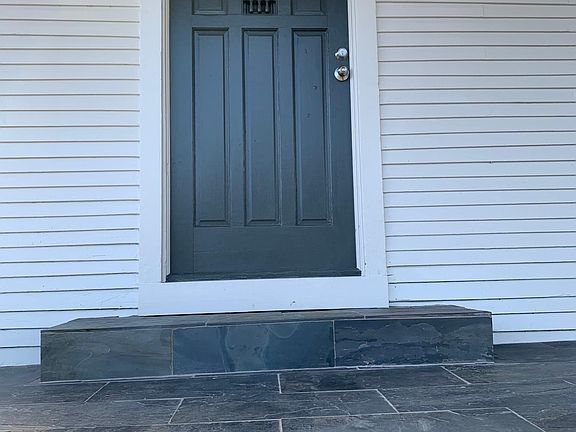 2nd image of 508 Avenue C