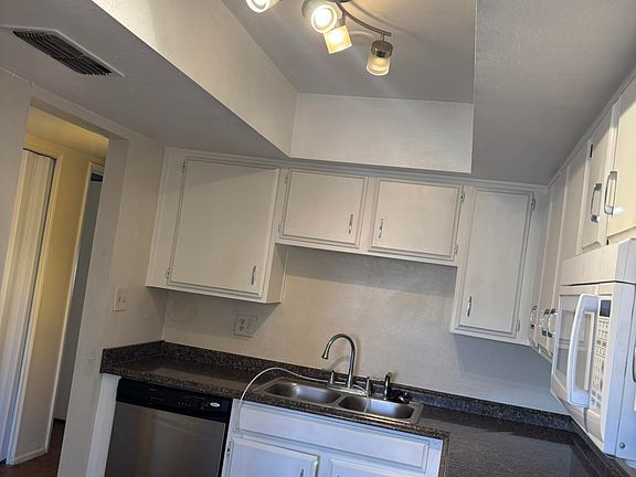 5th image of 4856 W ROSE Lane