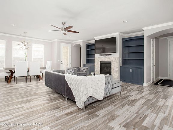 4th image of 8001 Zoe Dr