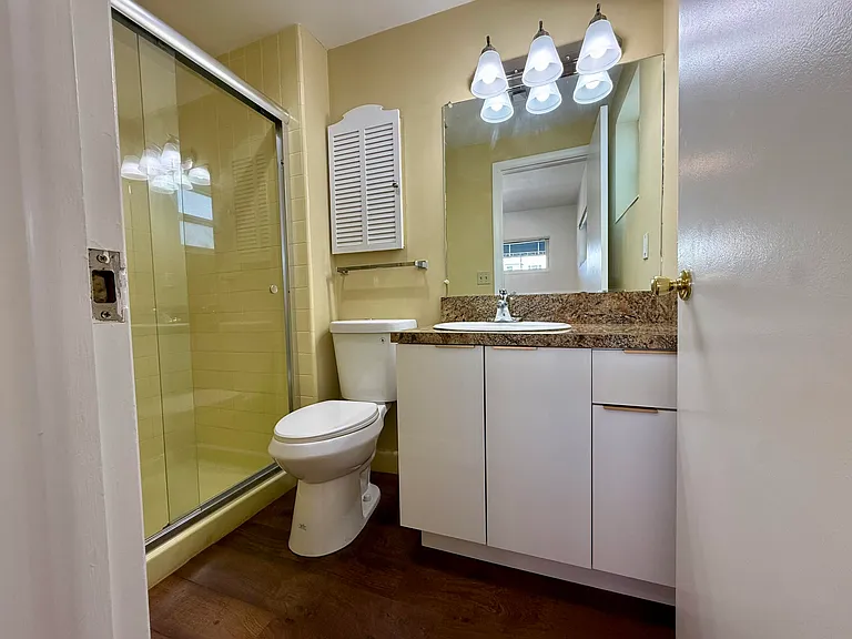 1165 E Atlantic Ave #A — Photo 15