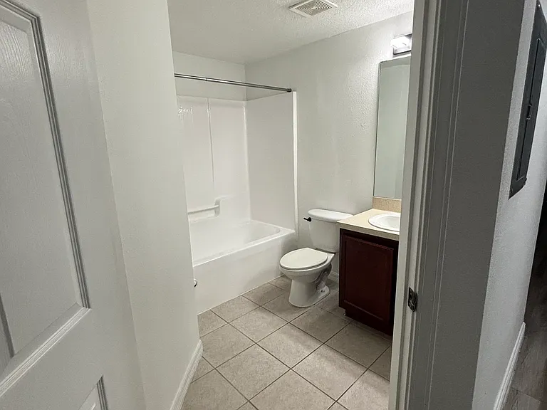 6444 Cypressdale Dr #101 — Photo 2