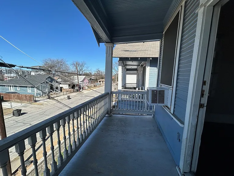 1716 N Olive St — Photo 9