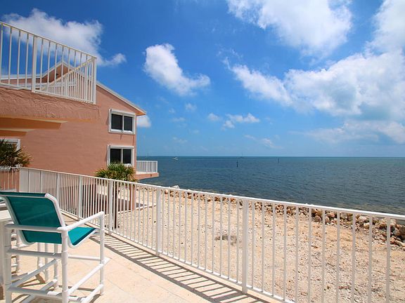 3rd image of 1501 Ocean Bay Dr #E2