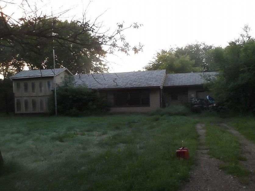 1st image of 8814 130th St N