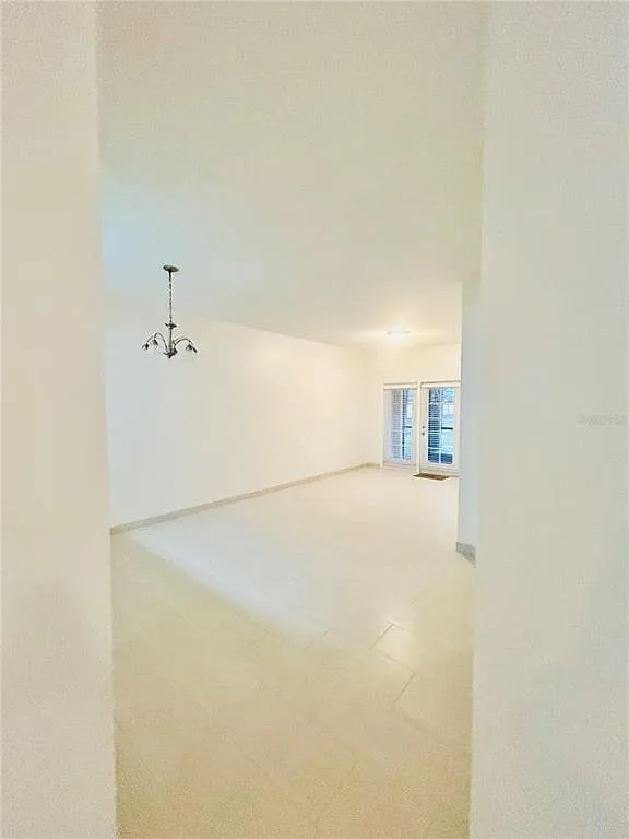 3 bed, 2.0 bath, 1134 sqft, $2,200 — Photo 3
