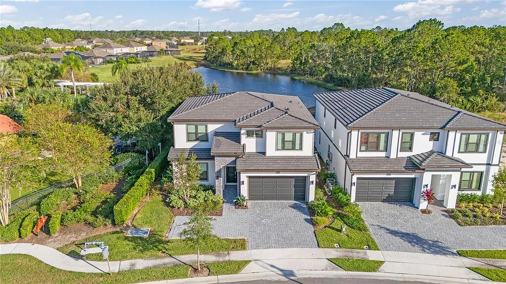 5 bed, 5.0 bath, 3182 sqft, $4,500 — Photo 4