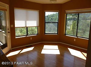 4th image of 397 Sunny Cove Cir