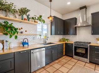 6 Floresta Dr, Santa Fe, NM 87508