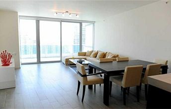 3rd image of 200 Biscayne Blvd #3605