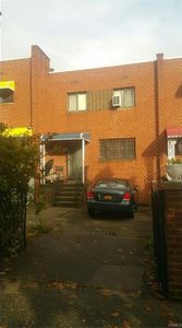 918 Tiffany St, Bronx, NY, 10459