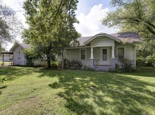 701 E Grant St, Ash Grove, MO 65604