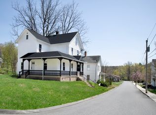 10 Lombard St, Warren, MA 01083