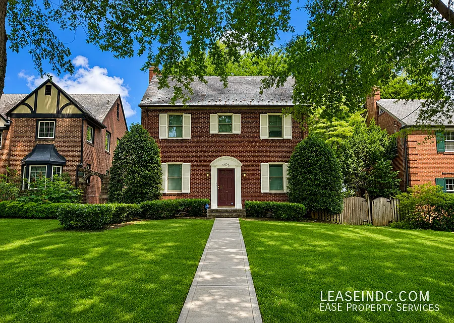 4 bed, 3.5 bath, 2260 sqft, $6,100 — Photo 1
