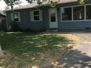 285 Clover Ln, Medford, OR 97501