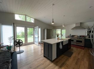 49 Spring St, Catskill, NY 12414