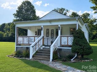 2064 Alberton Ln, Lenoir, NC 28645