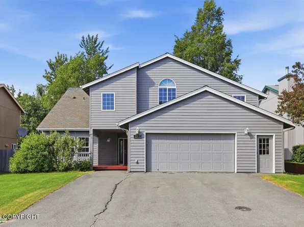2843 Meadow Wood Cir, Anchorage, AK 99519