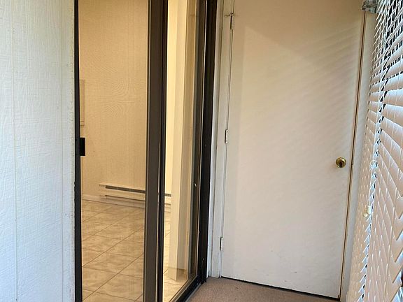 3rd image of 56 Amberly Dr Unit B