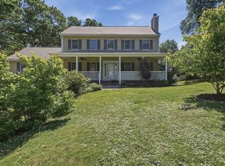 2 Towne Hill Rd, Haverhill, MA 01835