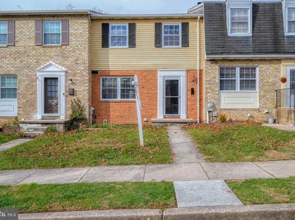 302 Ringold Valley Cir, Cockeysville, MD 21030
