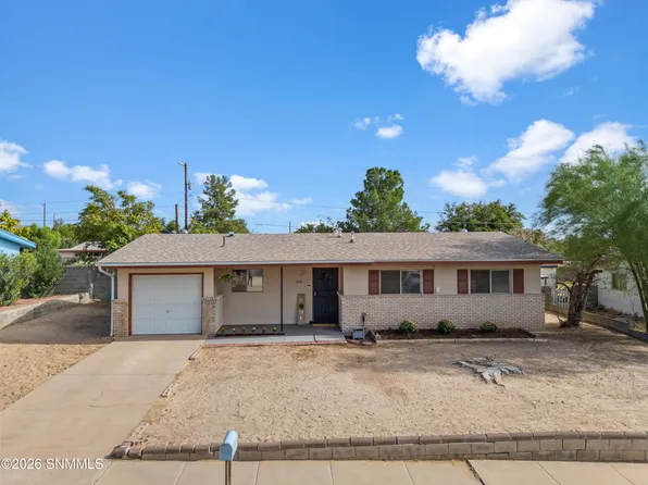 1818 Louise Cir, Las Cruces, NM 88001
