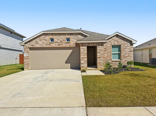 7724 Royal Fern Dr, Krum, TX 76249