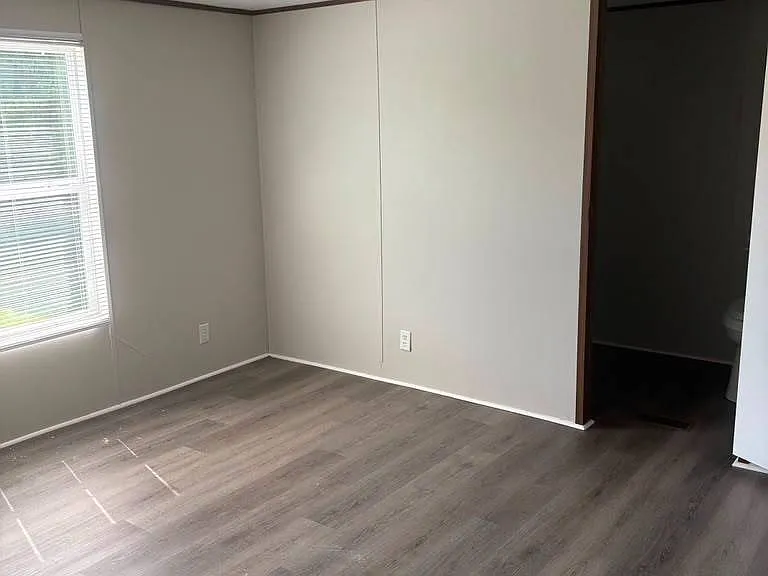 300 Pearl St #47 — Photo 6
