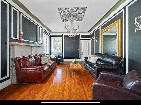 2nd image of 2856 Vineville Ave